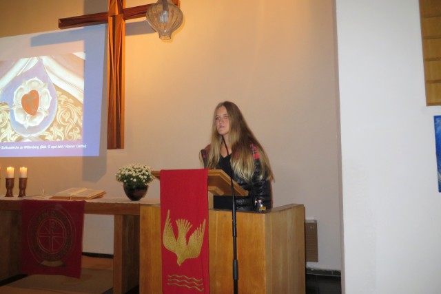 16-10-31-ChurchNight-12