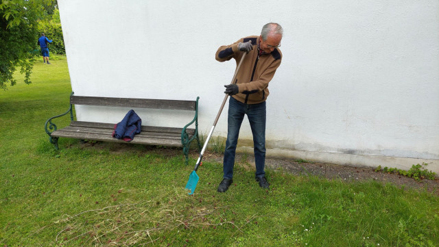 2025-05-16 Gartenarbeit-02
