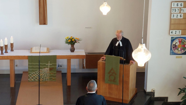 25-09-21 Gottesdienst mit neuem Administrator-06