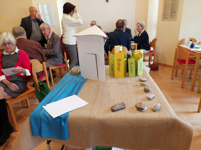 25-11-16 Kirchenfrühstück mit SI-12