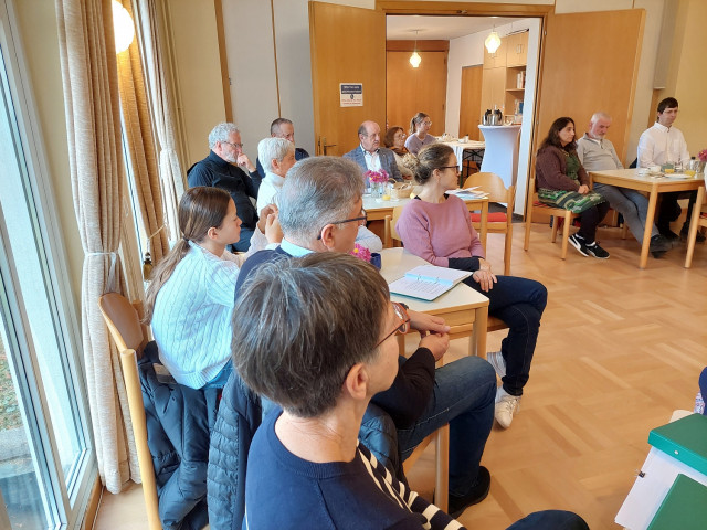 25-11-16 Kirchenfrühstück mit SI-36